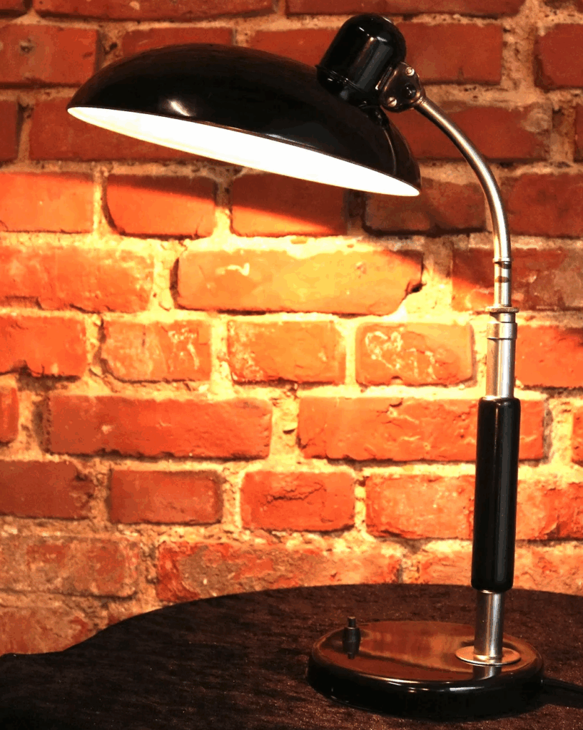 Kaiser Idell Lampe 6652